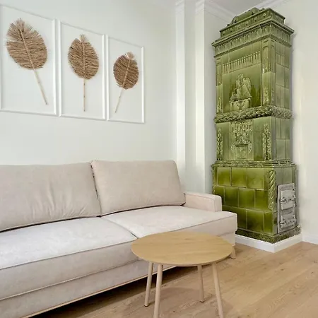 Seredino Apartment- Modern Comfort In A Quiet Location, 5 Minutes To Old Town & Seaside Apartment